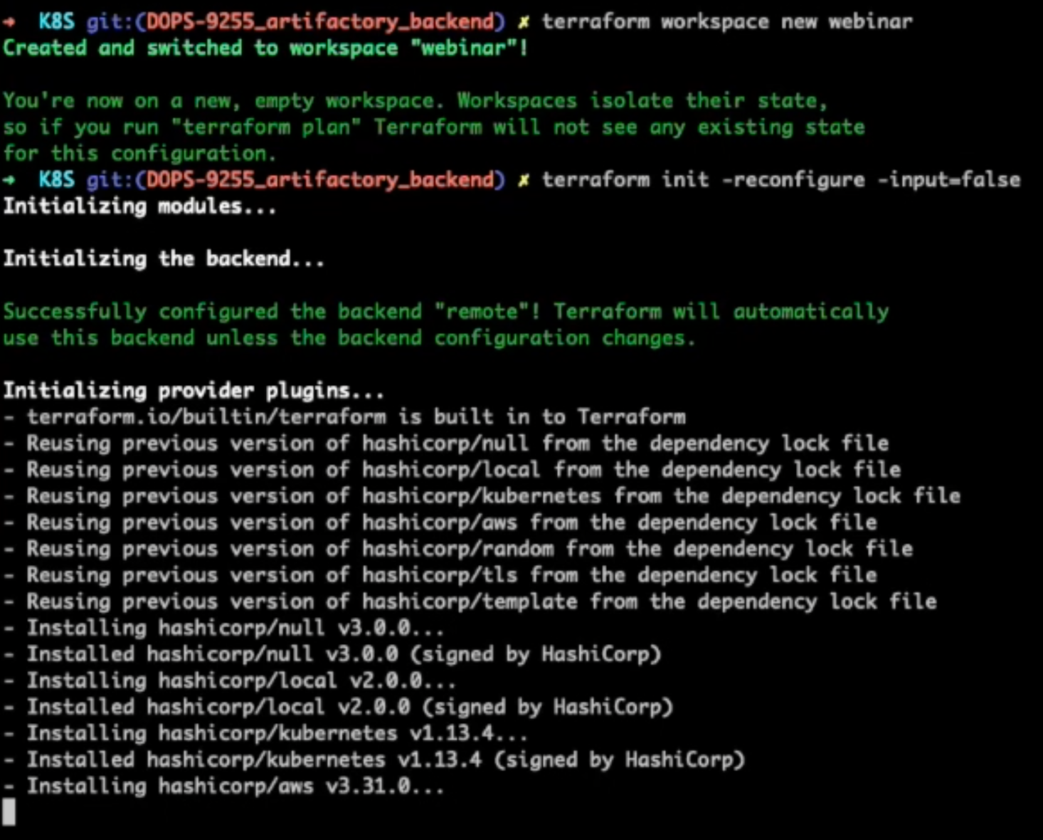 创建新的工作空间并运行terraform init
